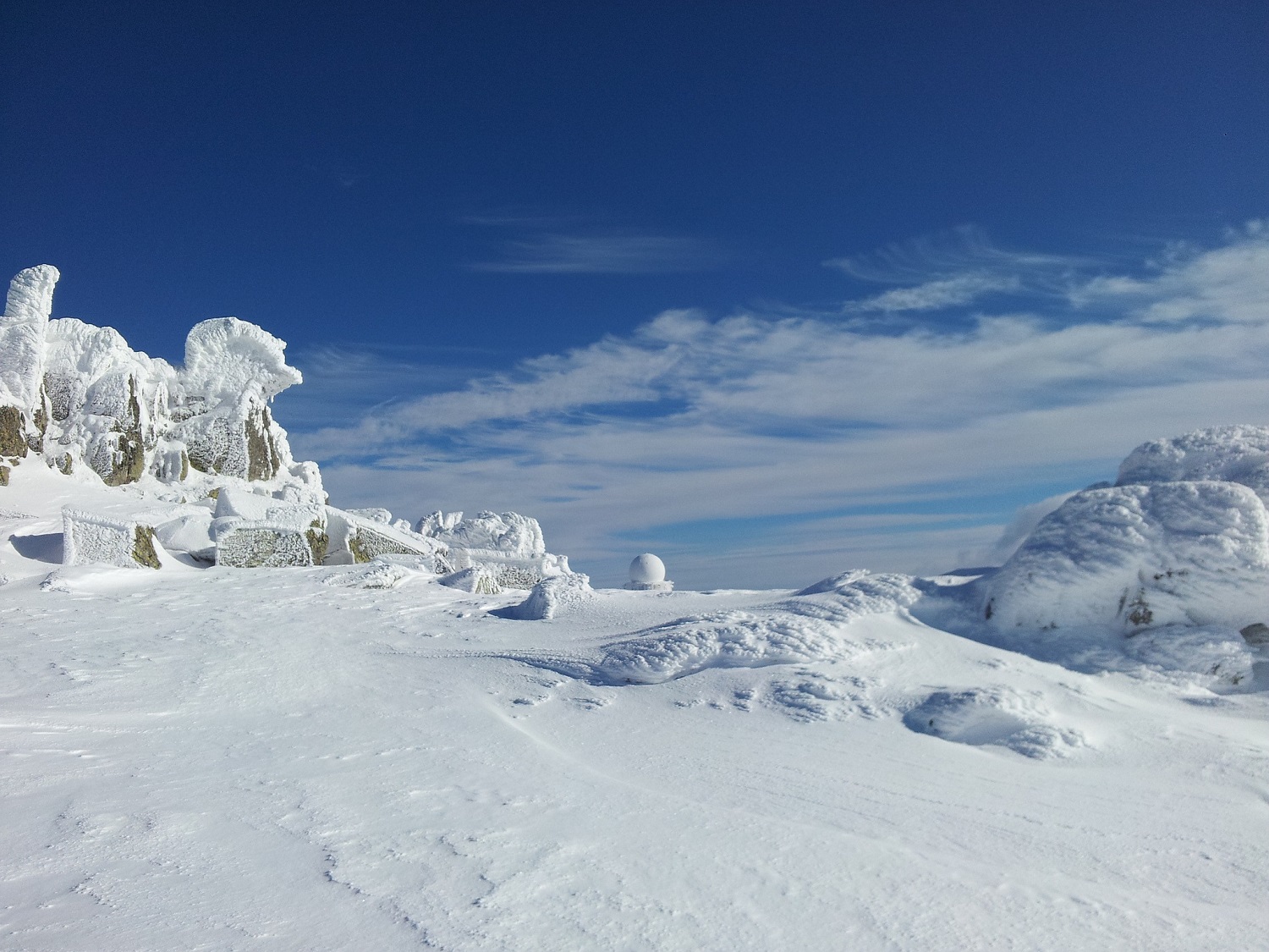 Nieve montaña invierno